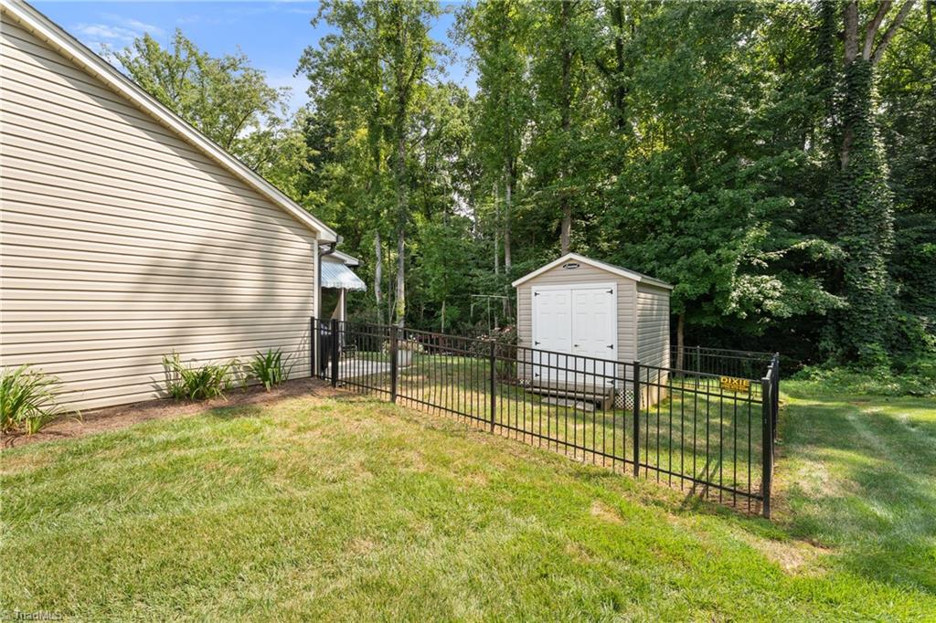3806 Rutherford Court Property Photo 26