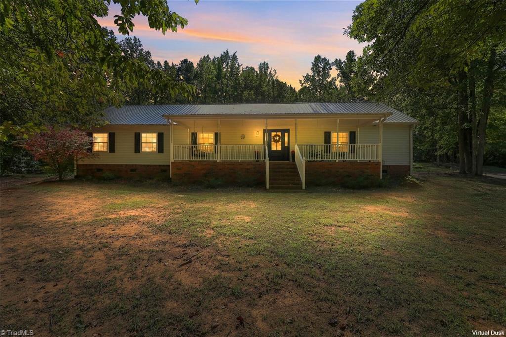 499 Sandy Creek Lane Property Photo 2