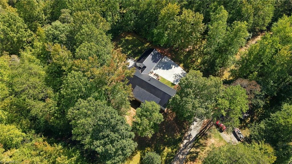 499 Sandy Creek Lane Property Photo 8