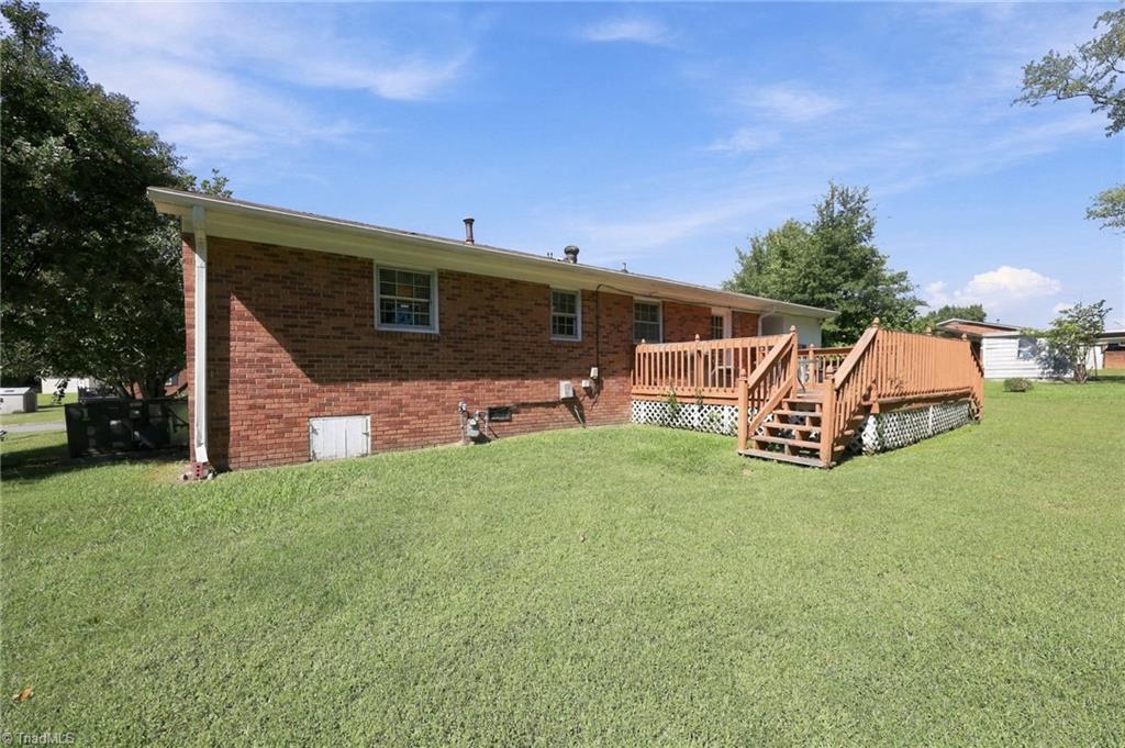 625 Holly Street Property Photo 23