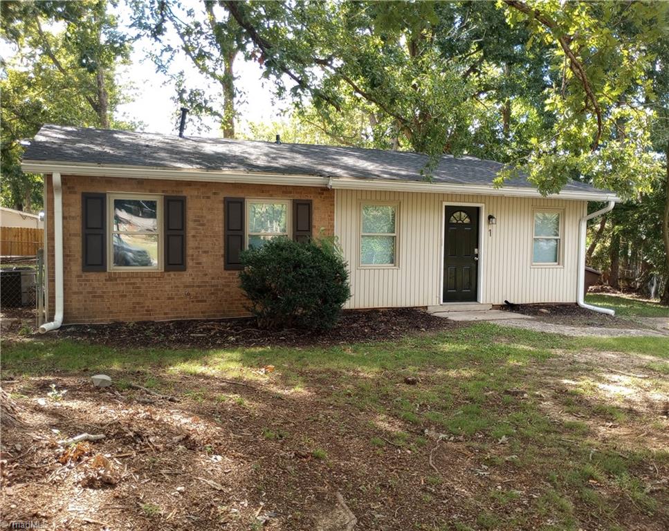 1 Pyracantha Court Property Photo 1