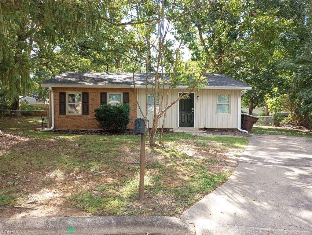 1 Pyracantha Court Property Photo 2
