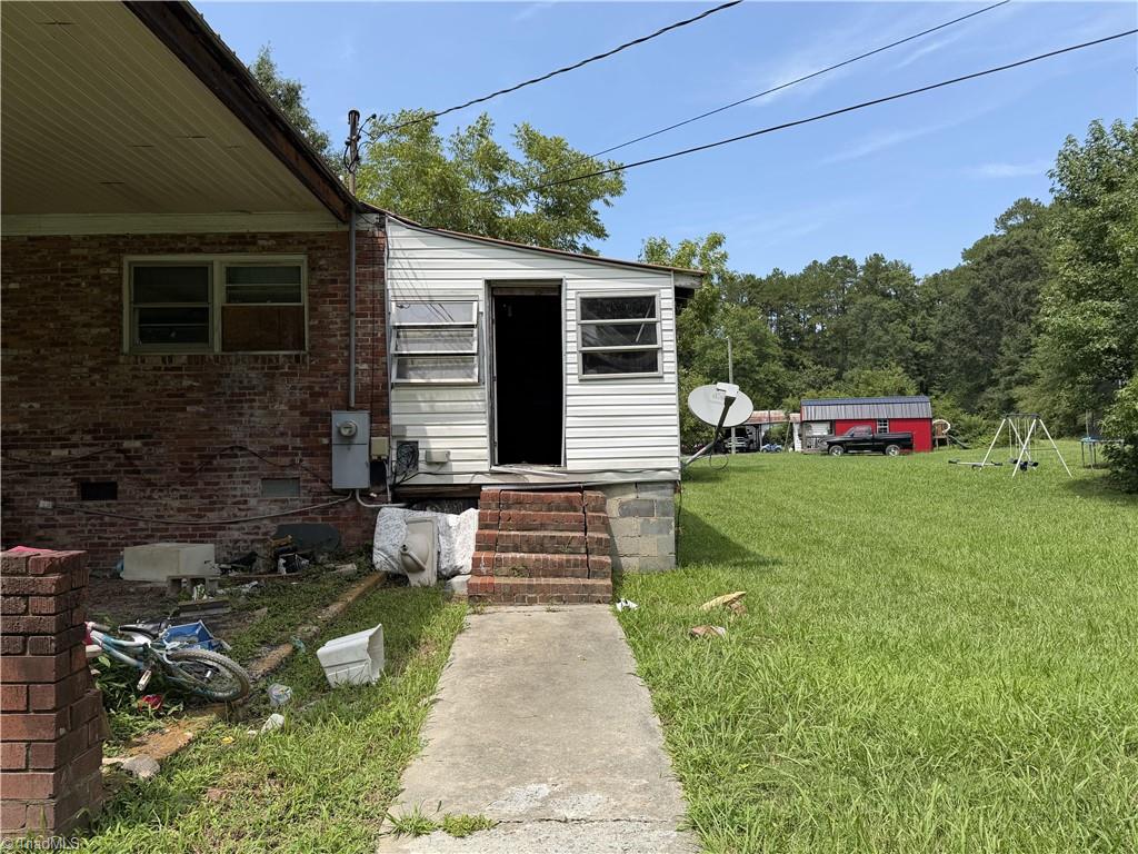 209 Hoyle Drive Property Photo 3