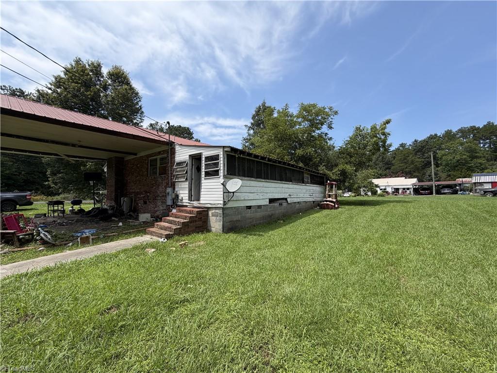 209 Hoyle Drive Property Photo 4