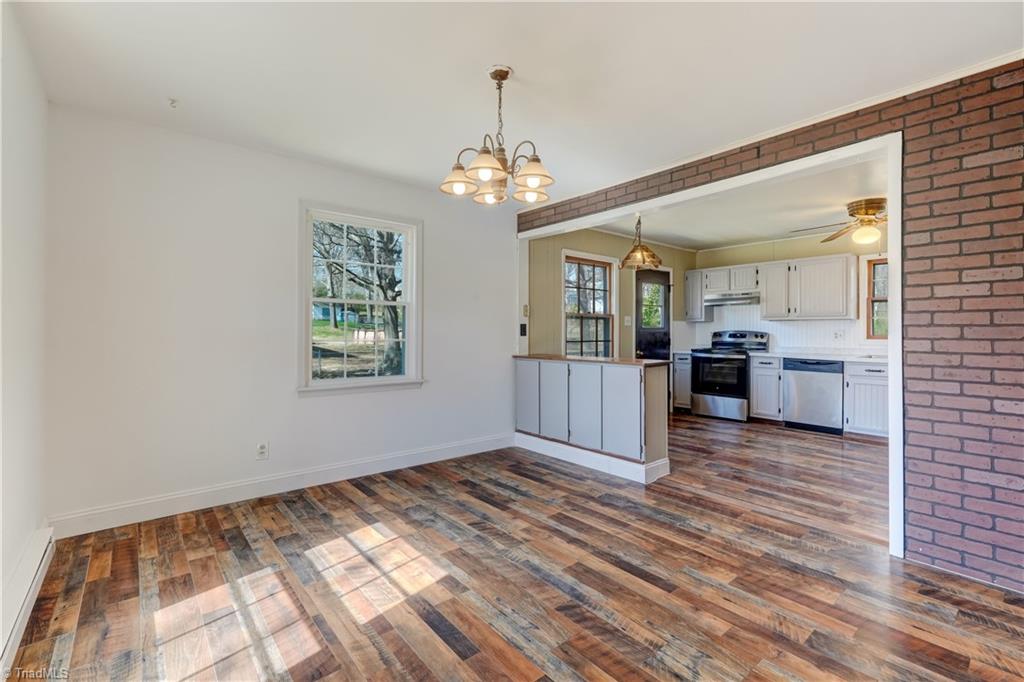 1025 Harris Street Property Photo 8