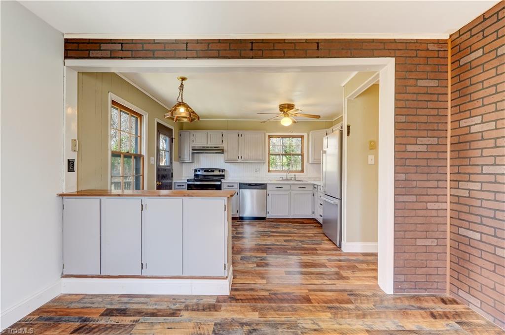 1025 Harris Street Property Photo 10