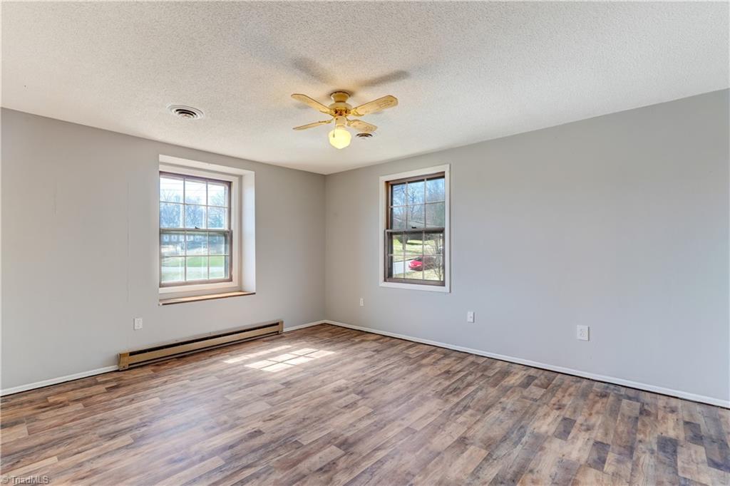 1025 Harris Street Property Photo 18