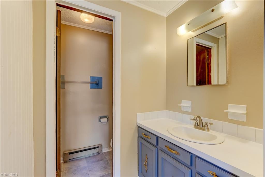 1025 Harris Street Property Photo 20