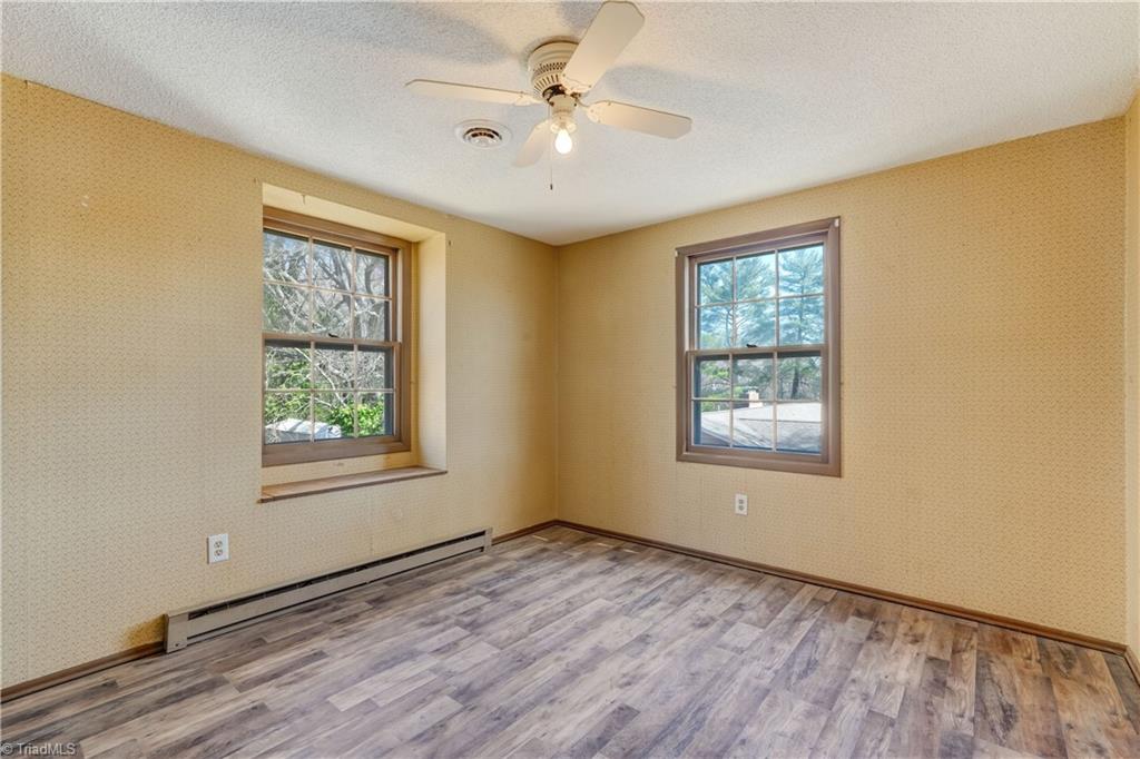1025 Harris Street Property Photo 23