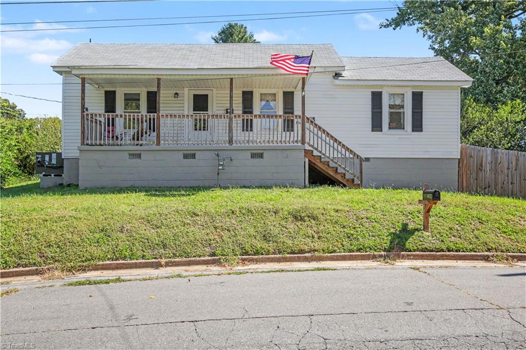 412 Victor Street Property Photo 1