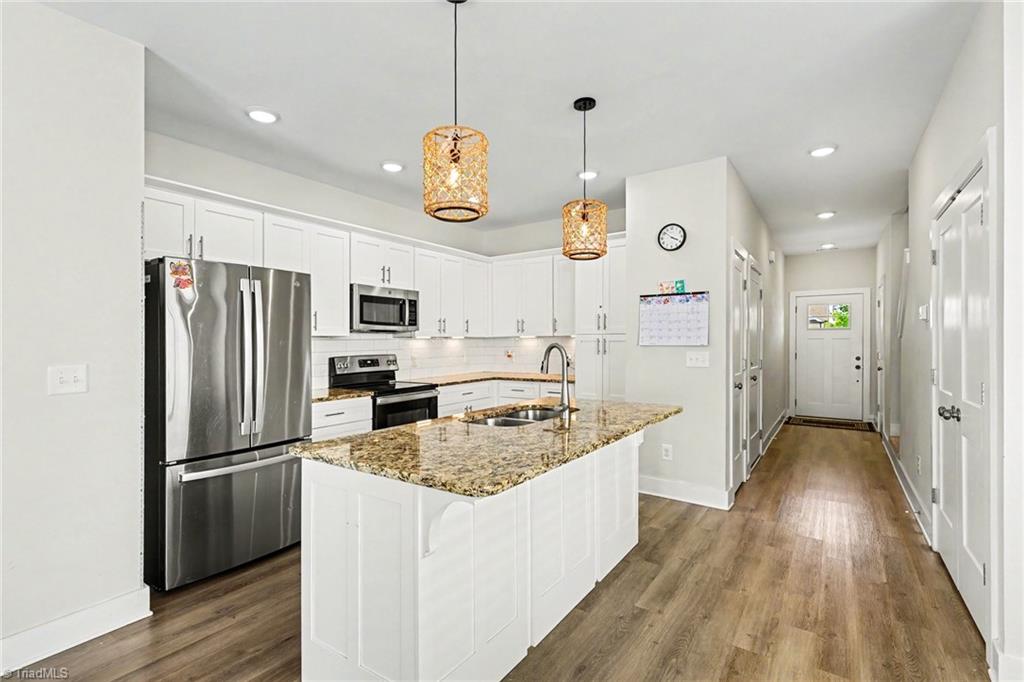 4925 Cannon Crossing Circle Property Photo 10