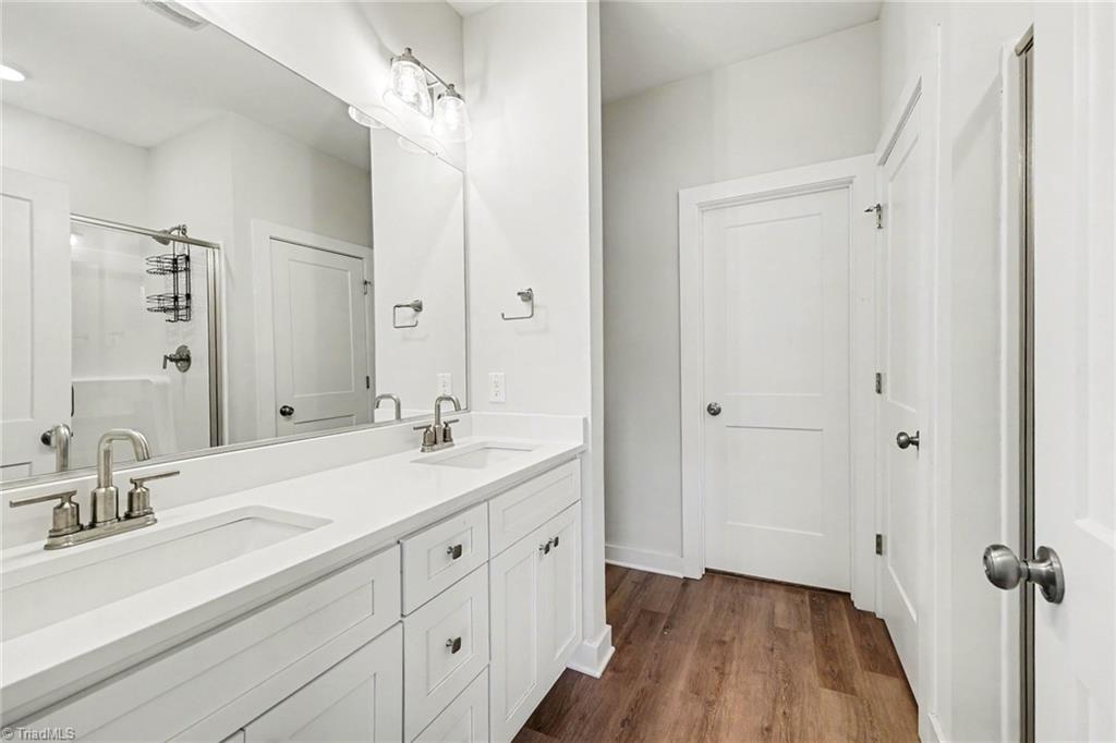 4925 Cannon Crossing Circle Property Photo 16