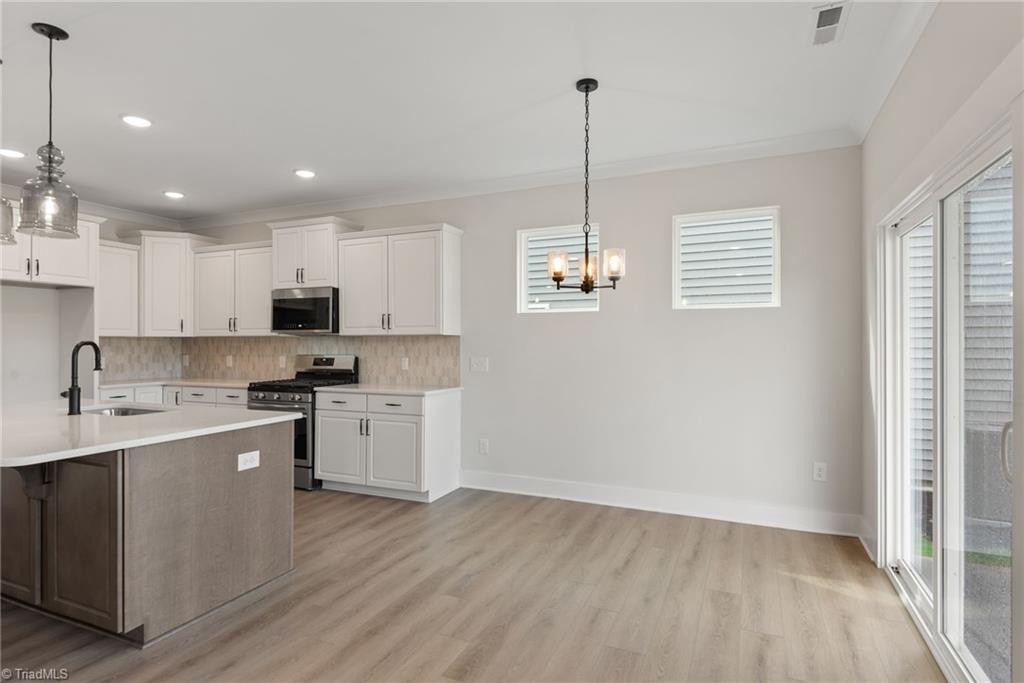 1103 Kilby Road Property Photo 12
