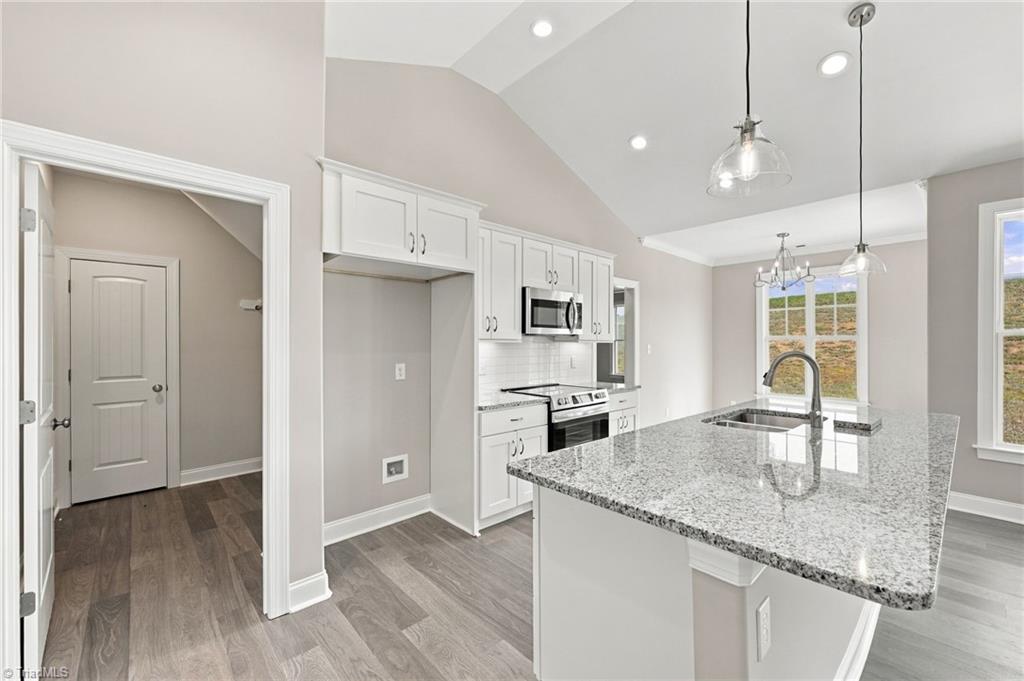 3117 Cullens Drive Property Photo 13