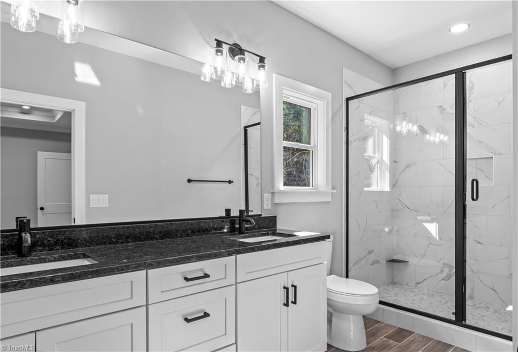 2303 Frederick Drive Property Photo 14