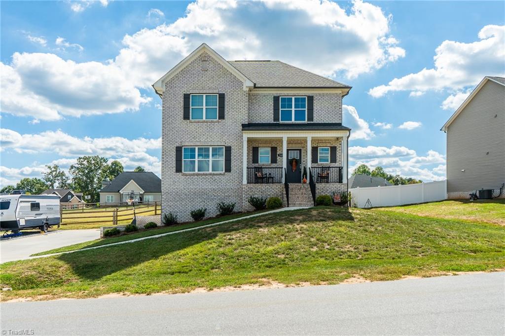 360 Wynnfall Drive Property Photo 1