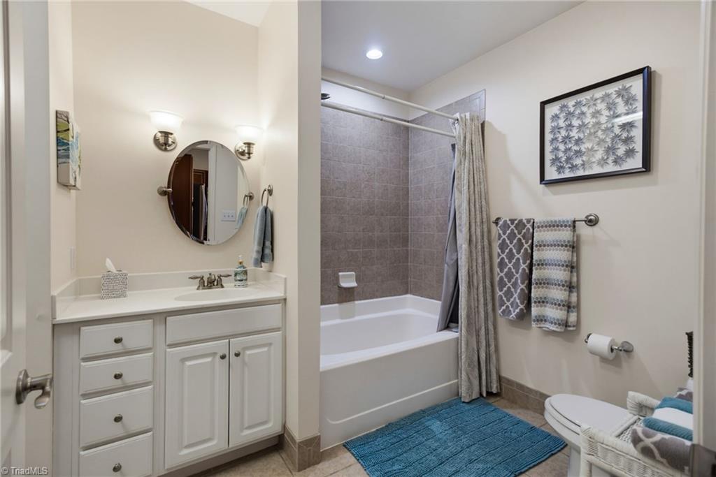 605 Market Street # 208 Property Photo 12