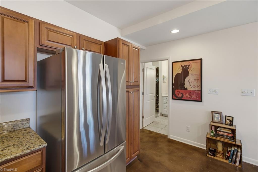 605 Market Street # 208 Property Photo 18
