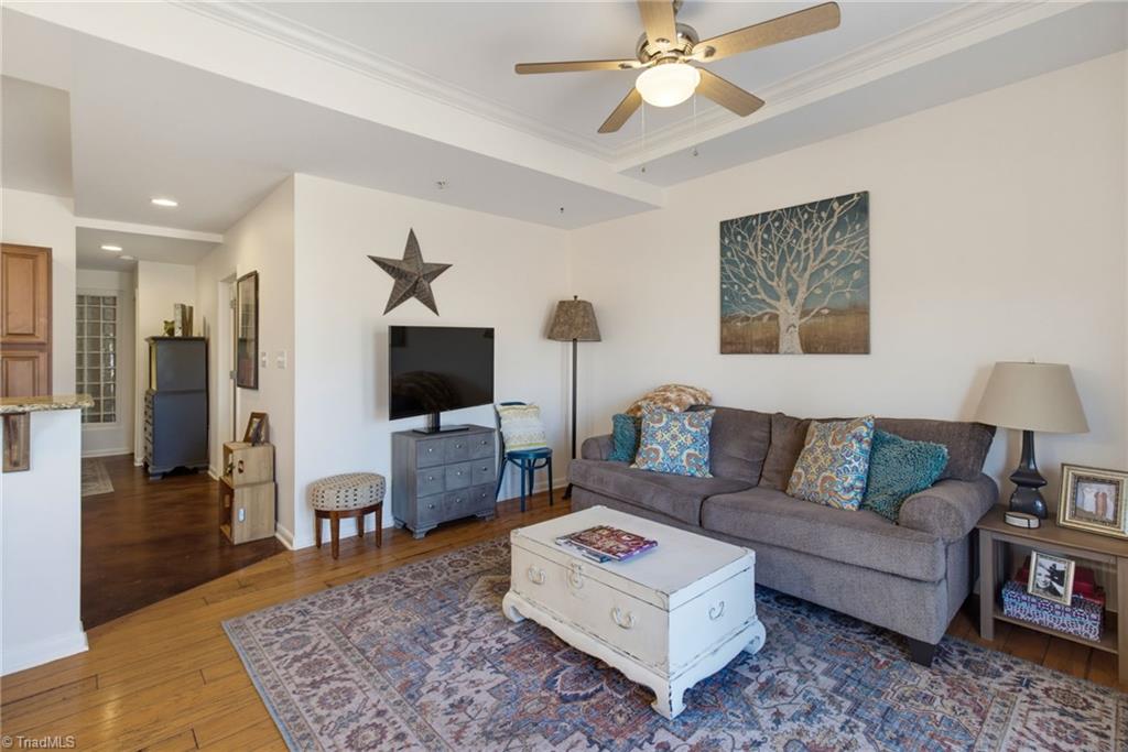 605 Market Street # 208 Property Photo 25