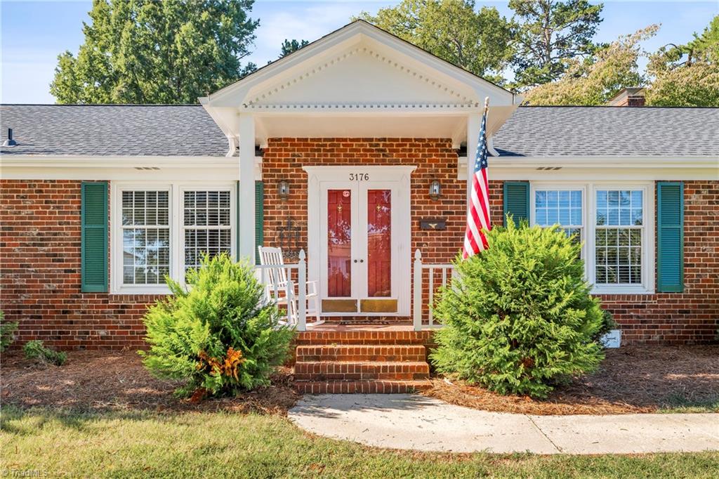 3176 Garden Road Property Photo 2