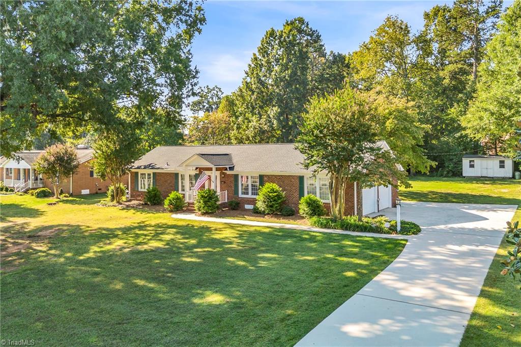 3176 Garden Road Property Photo 4