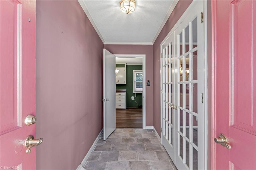 3176 Garden Road Property Photo 5