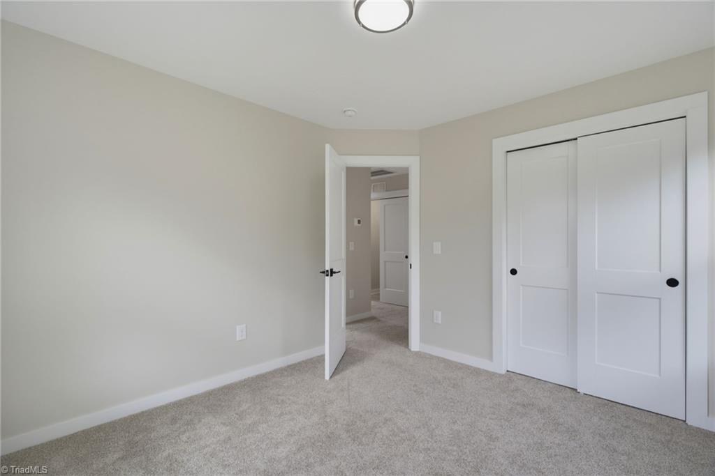207 E Parker Street Property Photo 15