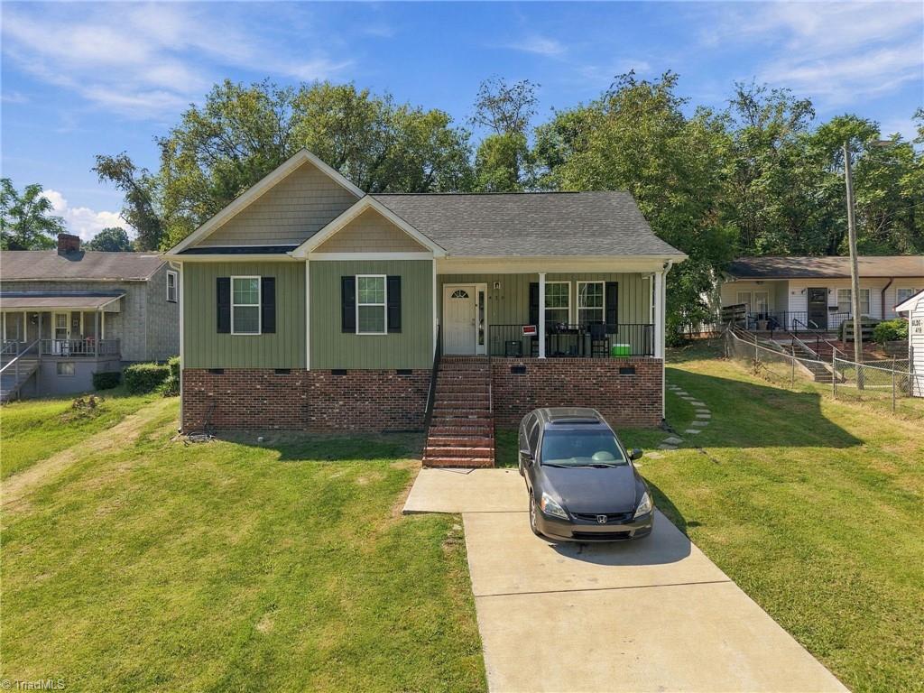 429 Monroe Street Property Photo 1