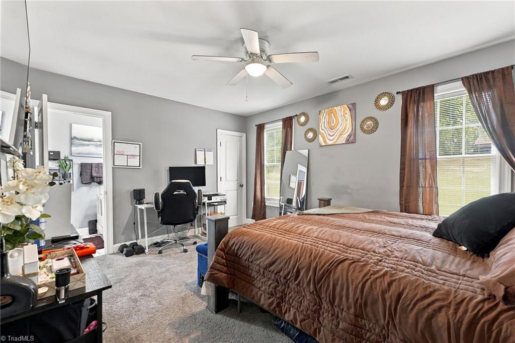 429 Monroe Street Property Photo 7