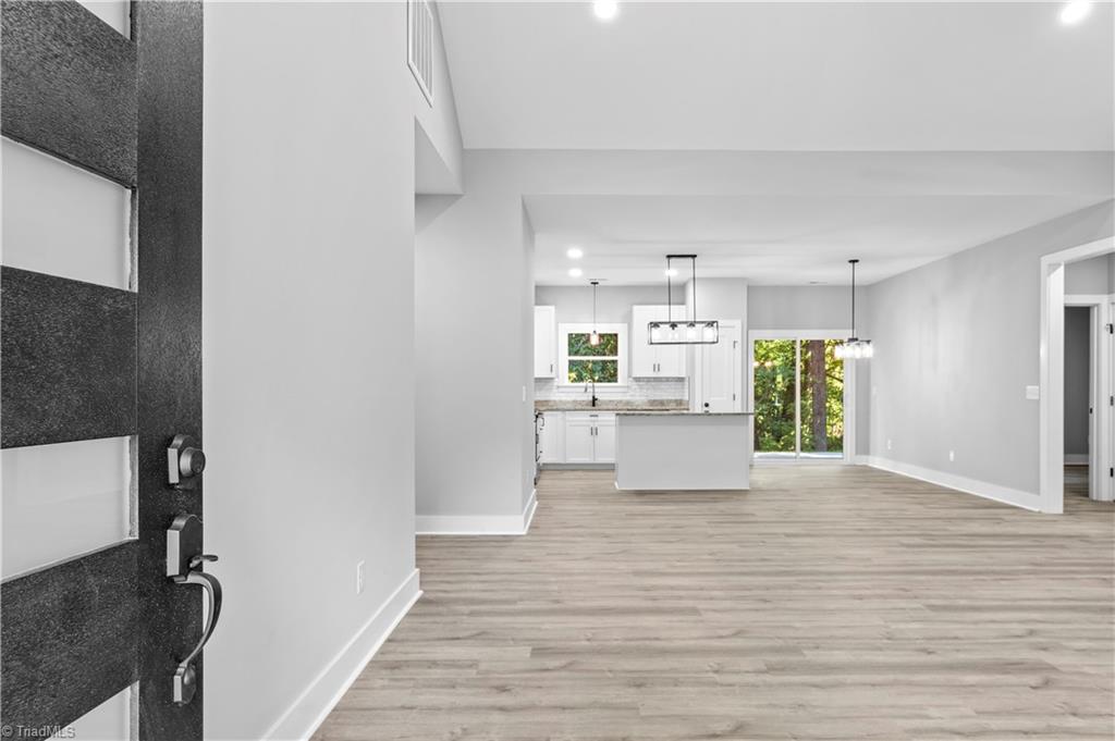2309 Frederick Drive Property Photo 4