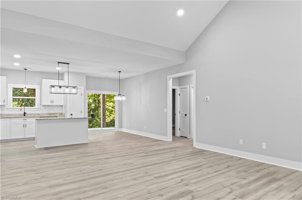 2309 Frederick Drive Property Photo 5