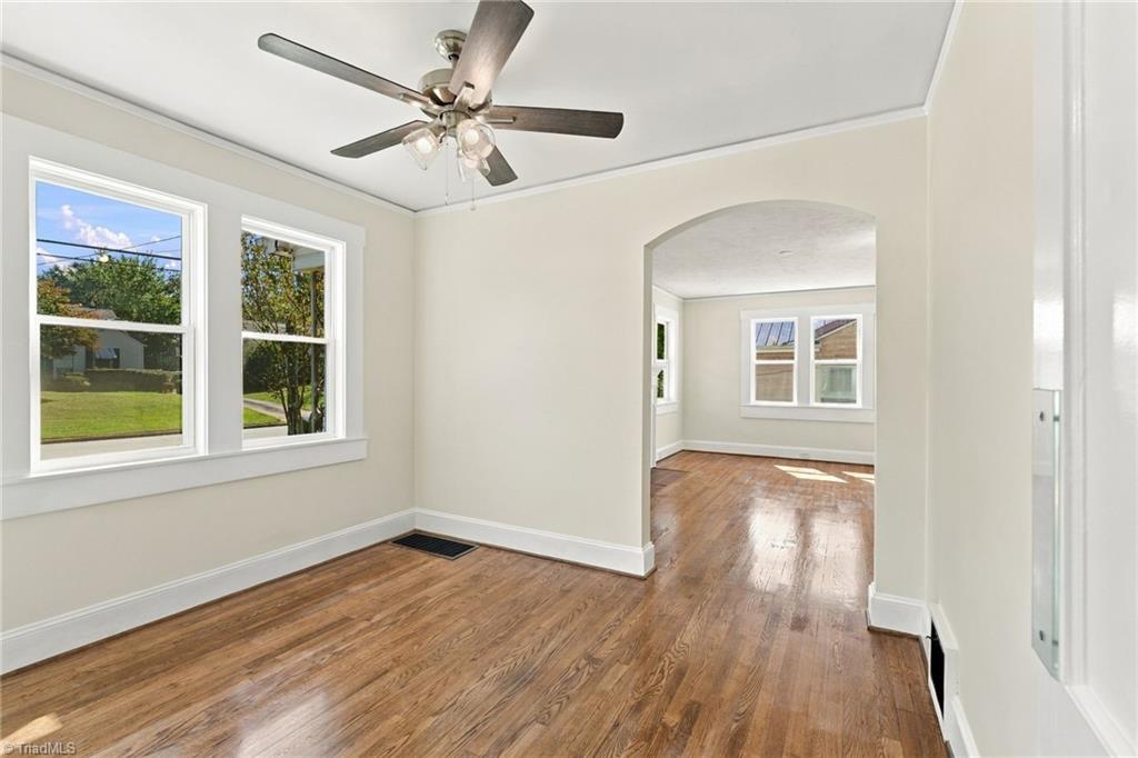 812 Holland Street Property Photo 13