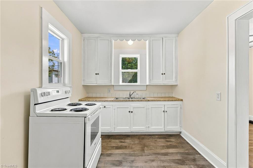 812 Holland Street Property Photo 15