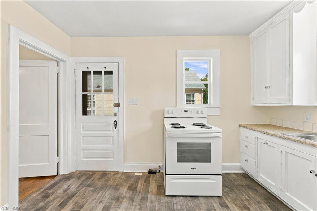 812 Holland Street Property Photo 16