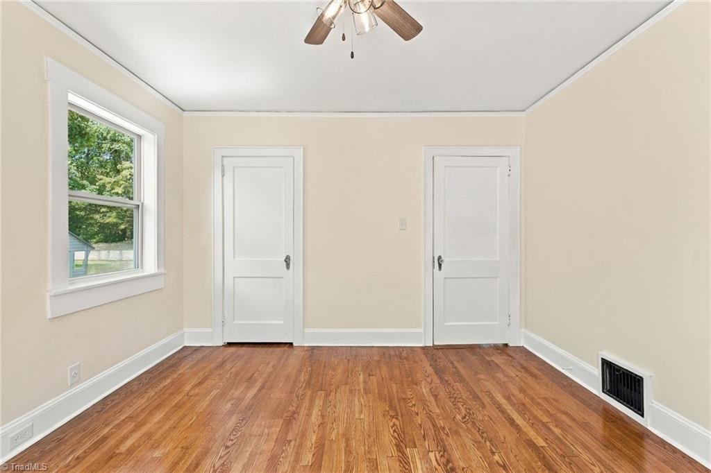 812 Holland Street Property Photo 19