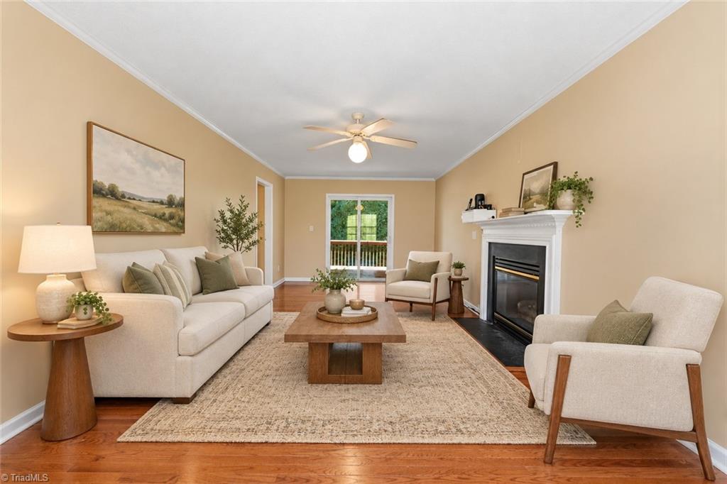 1105 Fox Hunt Lane Property Photo 10