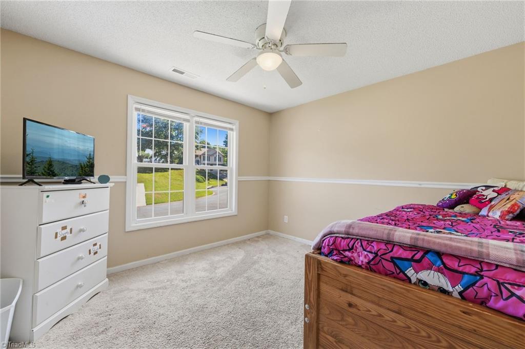 1105 Fox Hunt Lane Property Photo 18