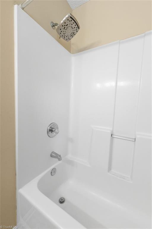 1105 Fox Hunt Lane Property Photo 23