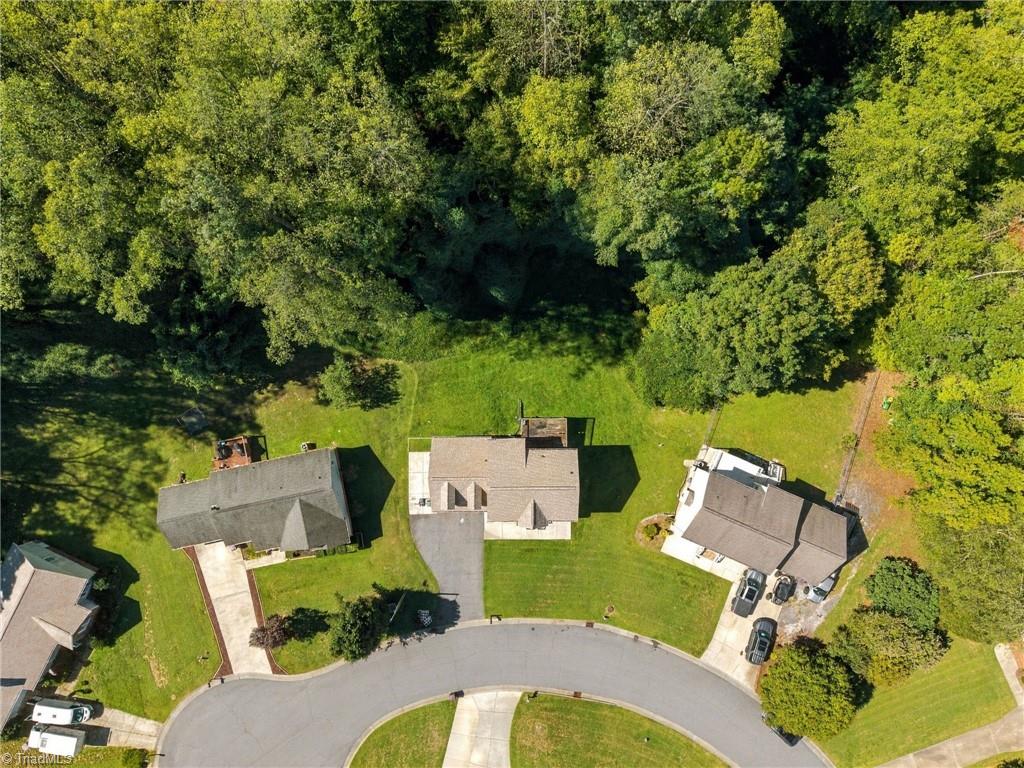 1105 Fox Hunt Lane Property Photo 31