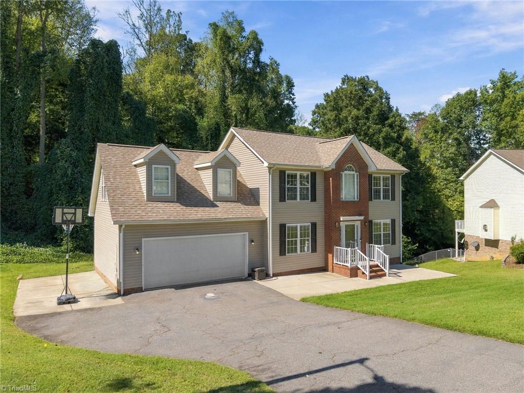 1105 Fox Hunt Lane Property Photo 33