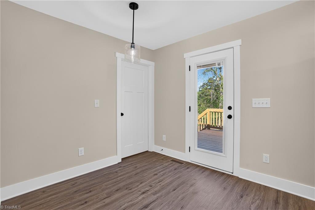 329 Lake Park Road Property Photo 19