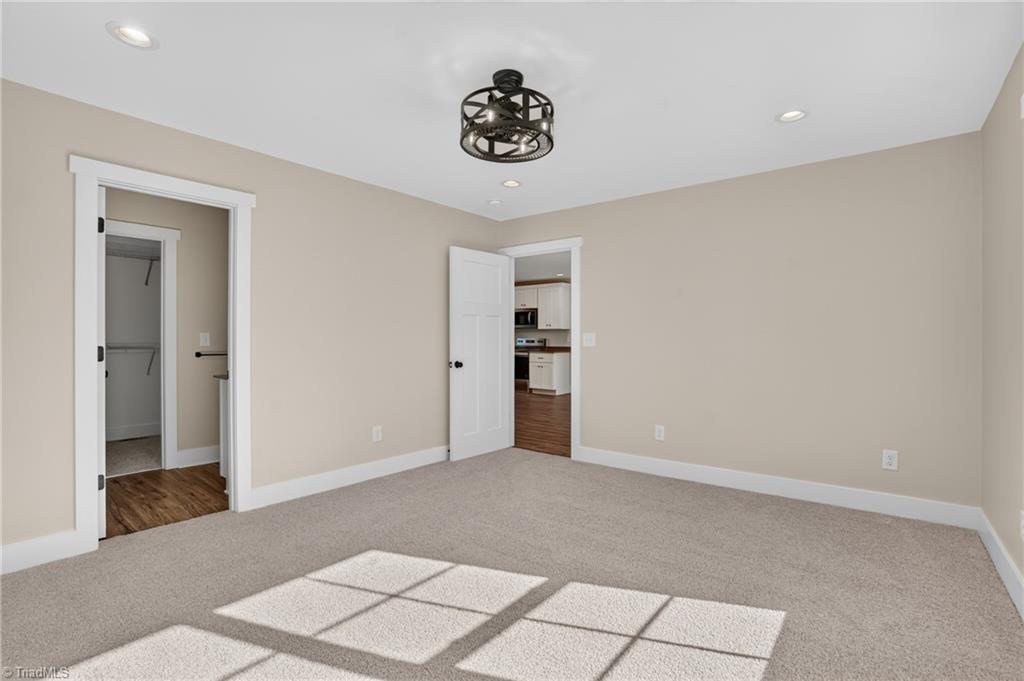 329 Lake Park Road Property Photo 21