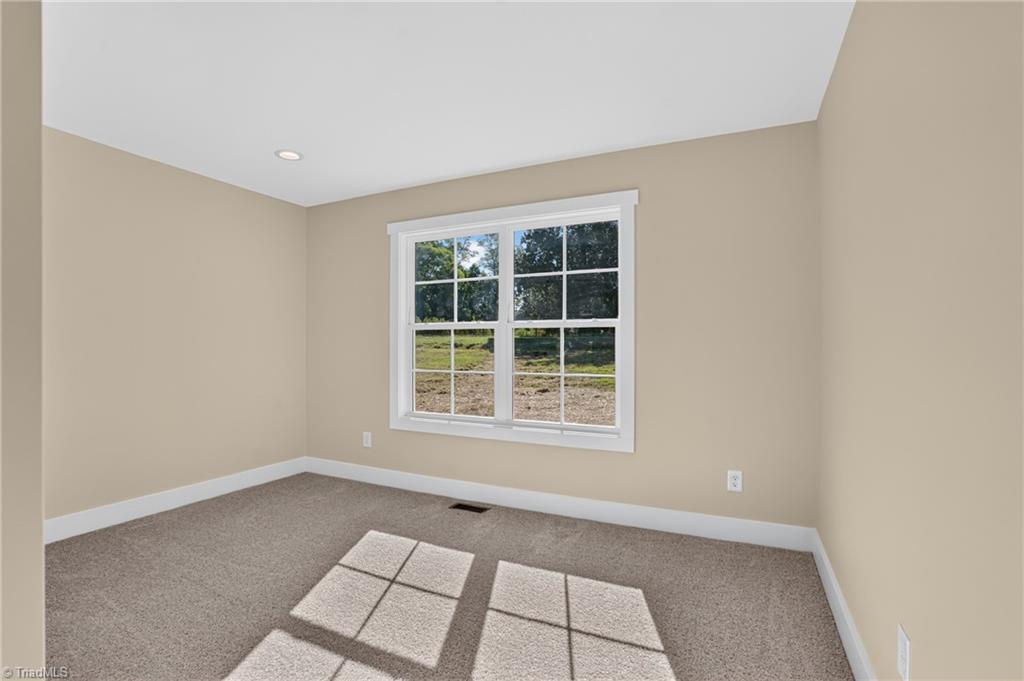 329 Lake Park Road Property Photo 27