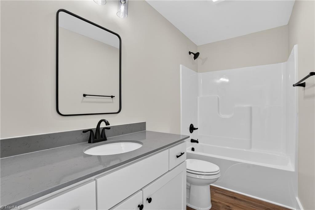329 Lake Park Road Property Photo 30