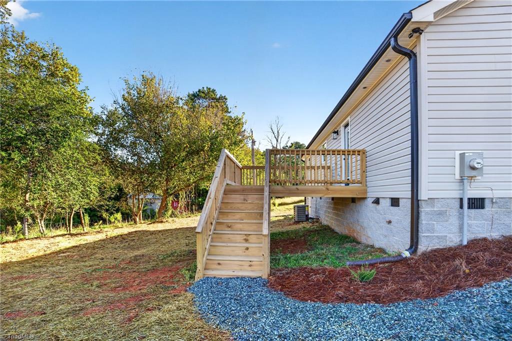 329 Lake Park Road Property Photo 38