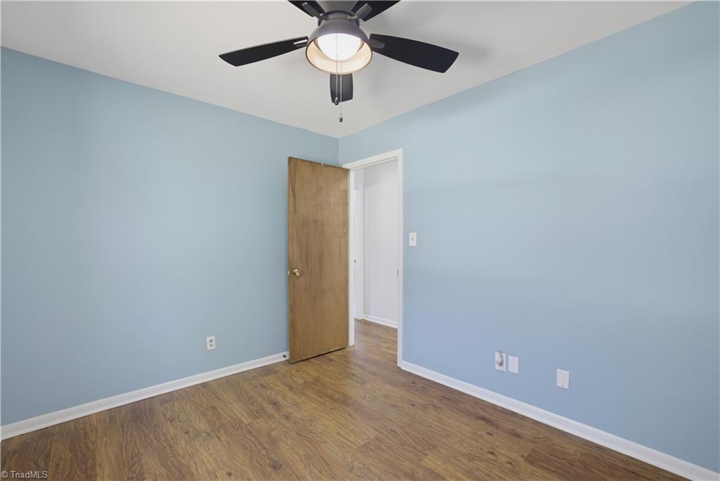 8009 Tam Oshanter Drive Property Photo 19