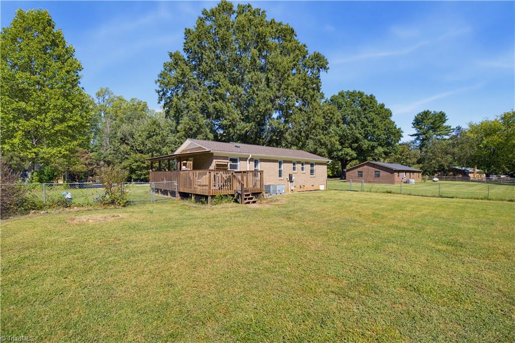 8009 Tam Oshanter Drive Property Photo 25