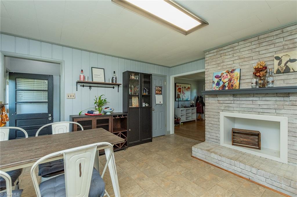 1829 Hill Everhart Road Property Photo 13
