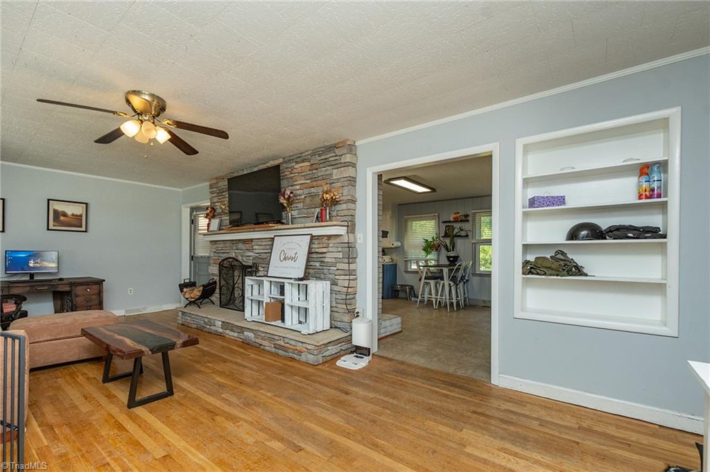 1829 Hill Everhart Road Property Photo 14