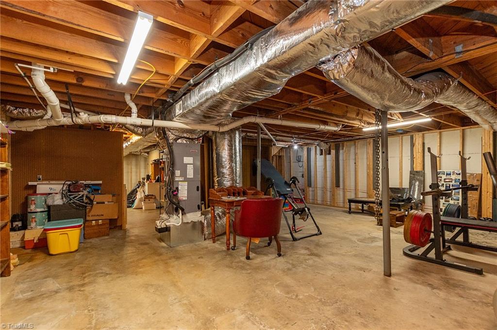 1829 Hill Everhart Road Property Photo 28